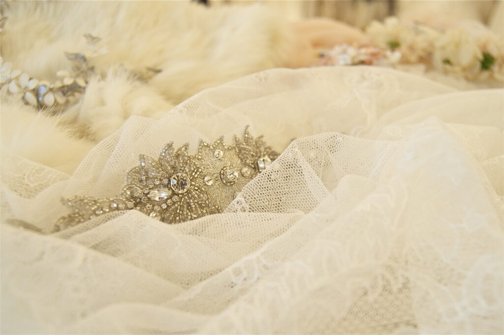 Tocado. Blanco de novia